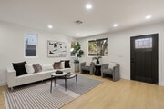 Photo - 1571 Ricardo St