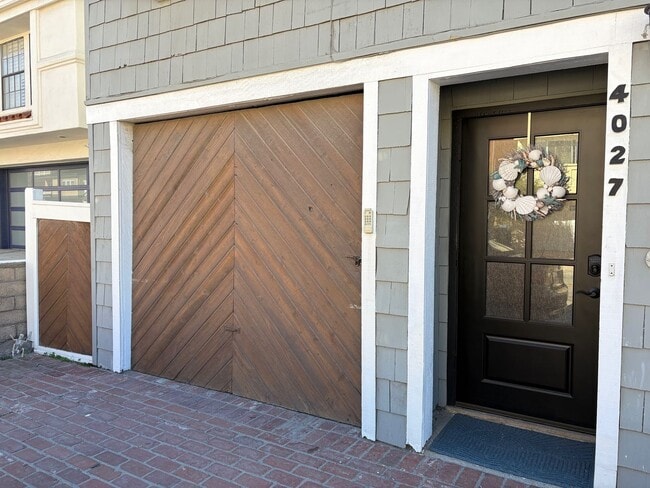 Photo - 4027-4029 Ocean Dr