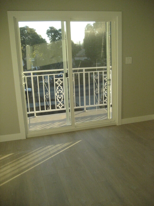 Photo - 1307 W M St Unit B