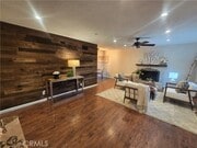 Photo - 607 Sixth St