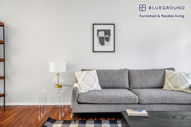 Photo - 330 N Crescent Dr Unit FL3-ID401