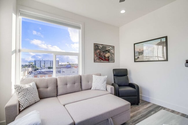 Photo - 4505 Park Blvd Unit ID1024467P