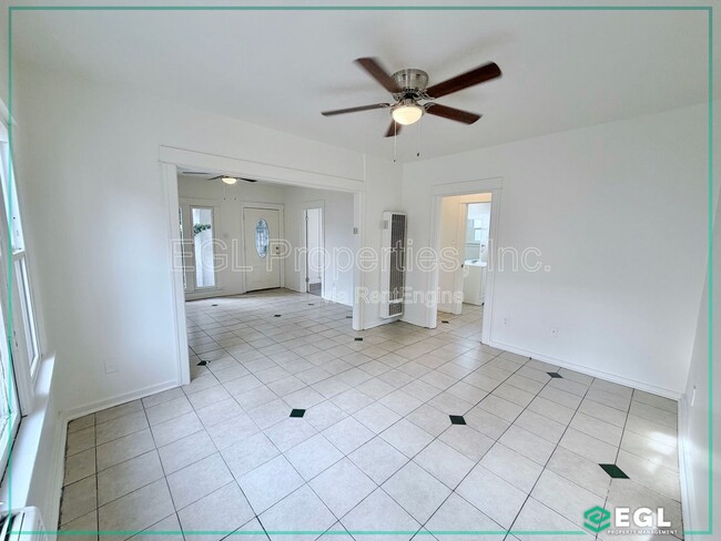 Photo - 816 Forest Ave