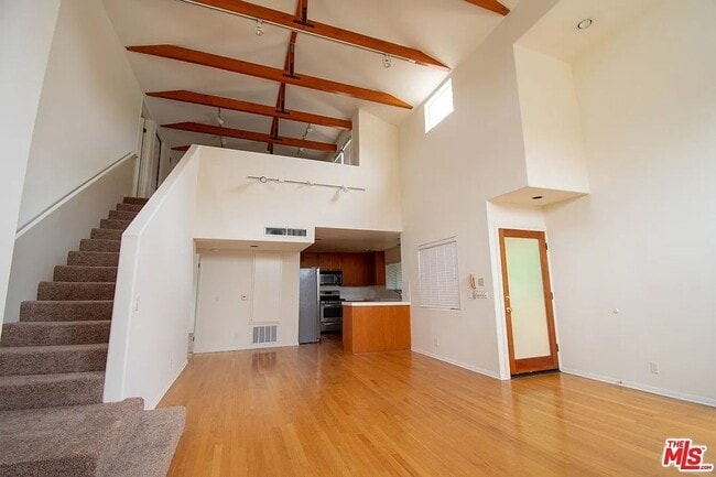 Photo - 710 Ocean Park Blvd Unit 2