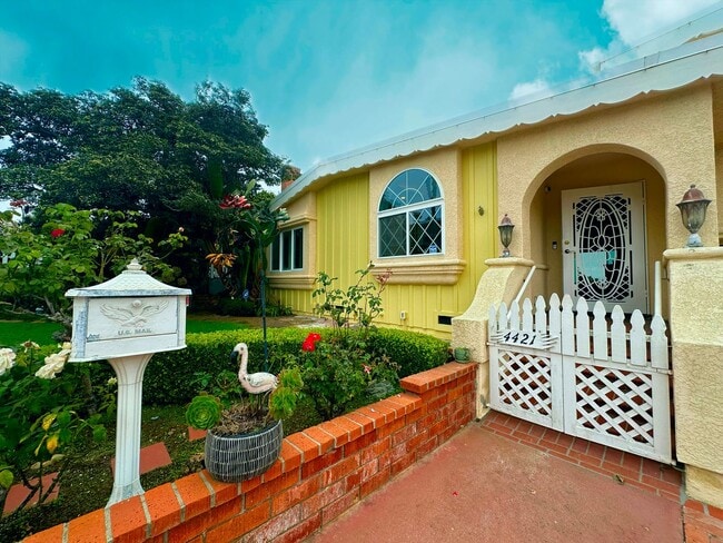 Photo - 4421 Orchard Ave
