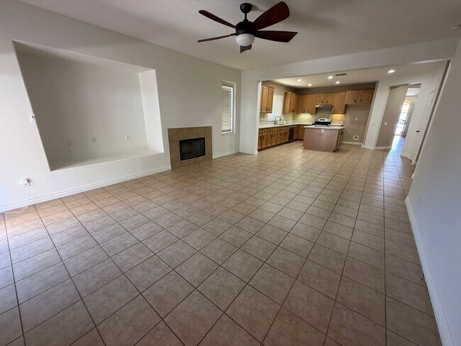 Photo - Hesperia-Mission Crest Home, Beautiful 3 Bedrooms, 2 Bathrooms