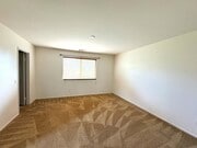 Photo - Single story house with Mountain views - c...