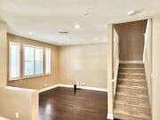 Photo - 112 Hedge Bloom