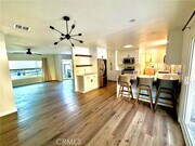 Photo - 22315 Kittridge St