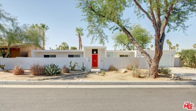 Photo - 73502 Sun Ln House