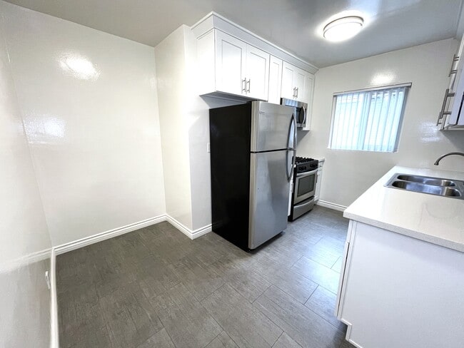 Photo - 3635 Westwood Blvd