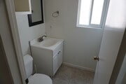 Bathroom 1 - 2409 Harriman Ln Unit B