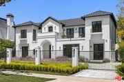 Photo - 722 N Camden Dr House