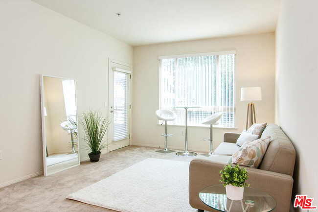 Photo - 100 S Alameda St Condo Unit 115