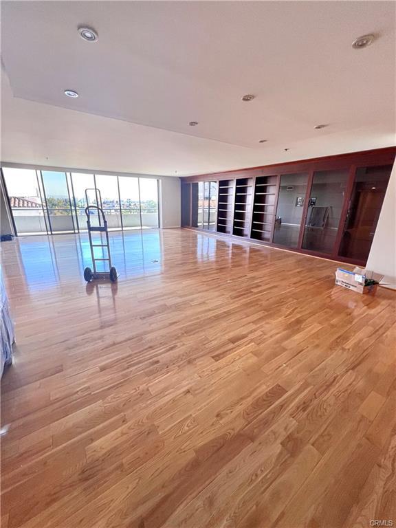 Photo - 10660 Wilshire Blvd Unit 609