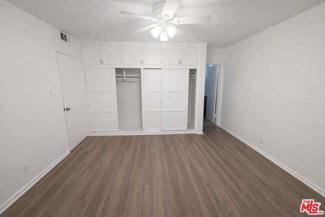 Photo - 447 S Palm Dr Unit 3