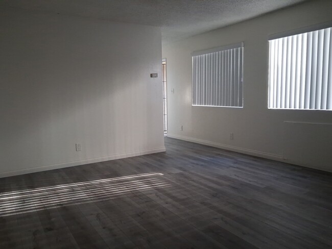 Building Photo - 8560 E Artesia Blvd Unit 32