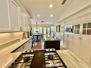 Photo - 521 Seaview St