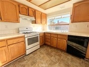 Photo - 34759 Lockwood Dr