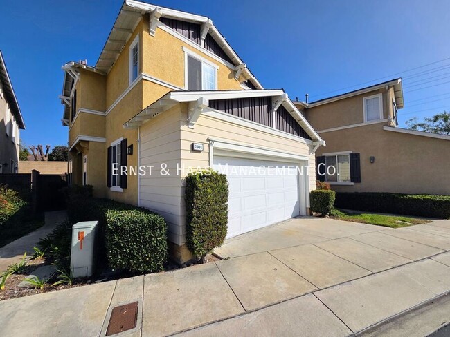 Photo - 2931 N Santa Fe Pl