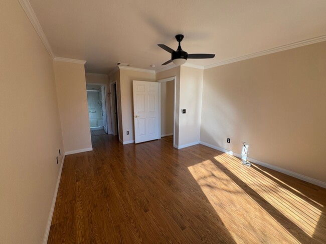 Photo - COMING SOON! 55 Community Condo no shared walls