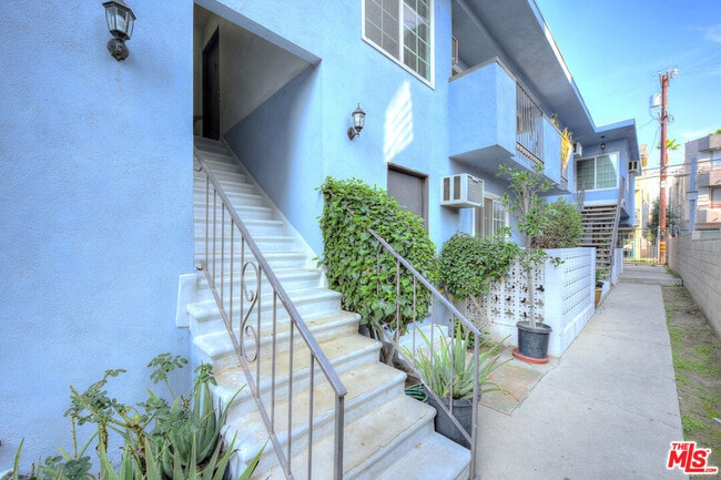 Photo - 3720 Vinton Ave Unit 6