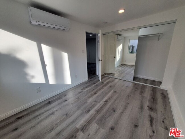 Photo - 20003 Arminta St