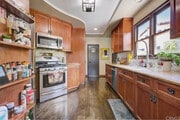 Photo - 1607 W Kenneth Rd House