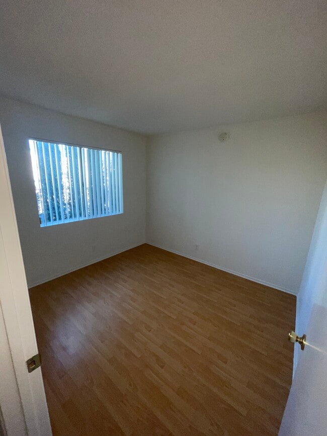 Photo - 11707 Otsego St Unit E