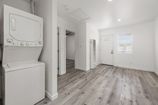 Photo - Detached 2 bed!