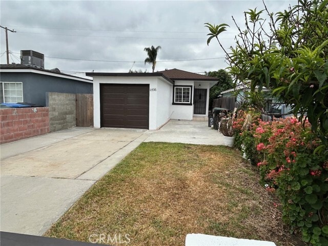 Photo - 11536 Littchen St House