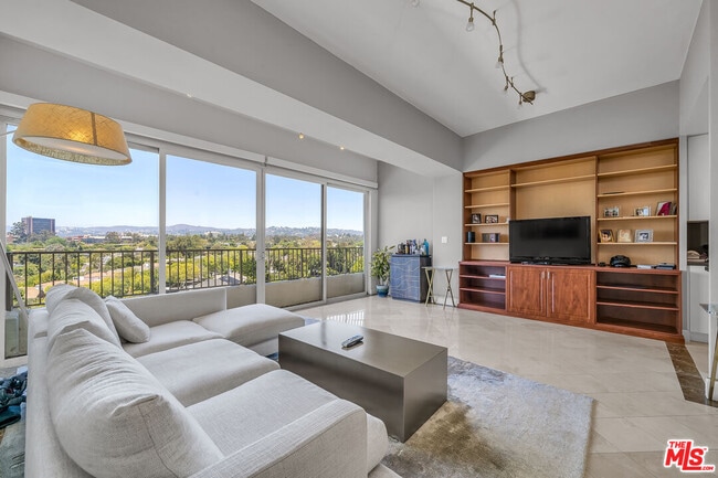 Building Photo - 10501 Wilshire Blvd Unit 1202 Rental