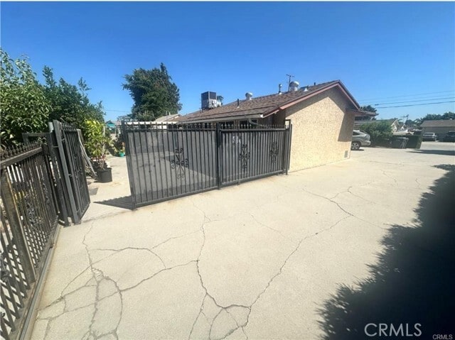 Photo - 11713 Killian St