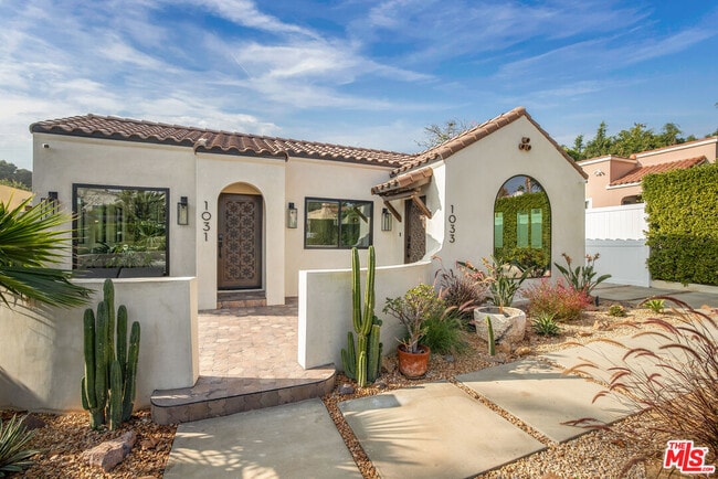 Photo - 1033 Havenhurst Dr