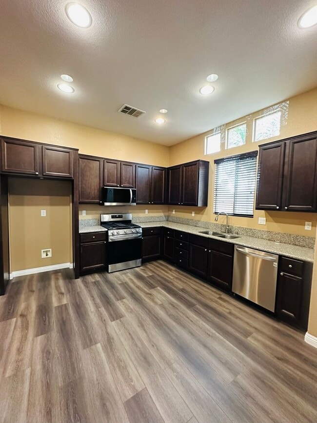 Photo - Coming Soon! Gorgeous 4 bed, 4 Bath Canyon Hills home for Lease!