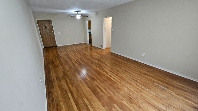 Photo - 8315 Clinton Ave Unit 5