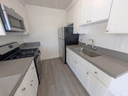 Photo - 3365 Keystone Av Unit 5