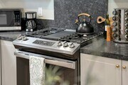 Photo - 1347 Seward St