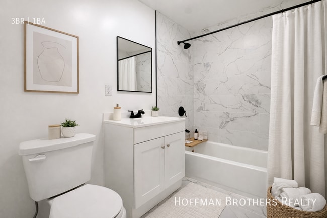 Photo - 5319 S Hoover St Unit 1/2