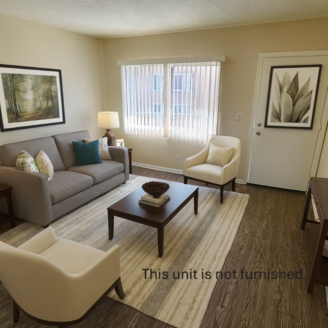 Building Photo - 14926 Hawthorne Blvd