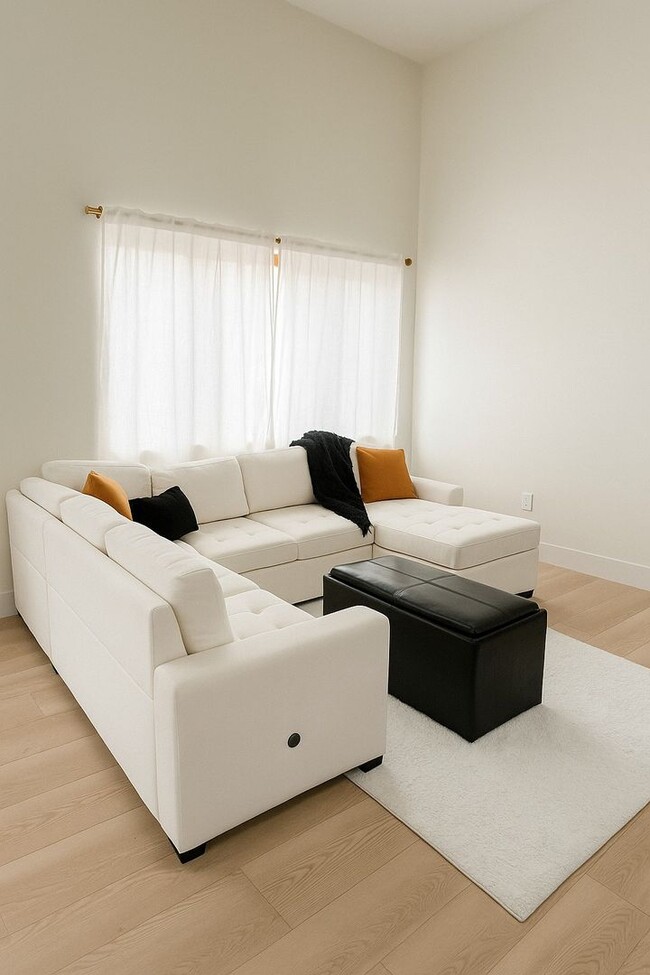 Photo - 3636 Gardenia Ave Unit 3636 Gardenia Ave