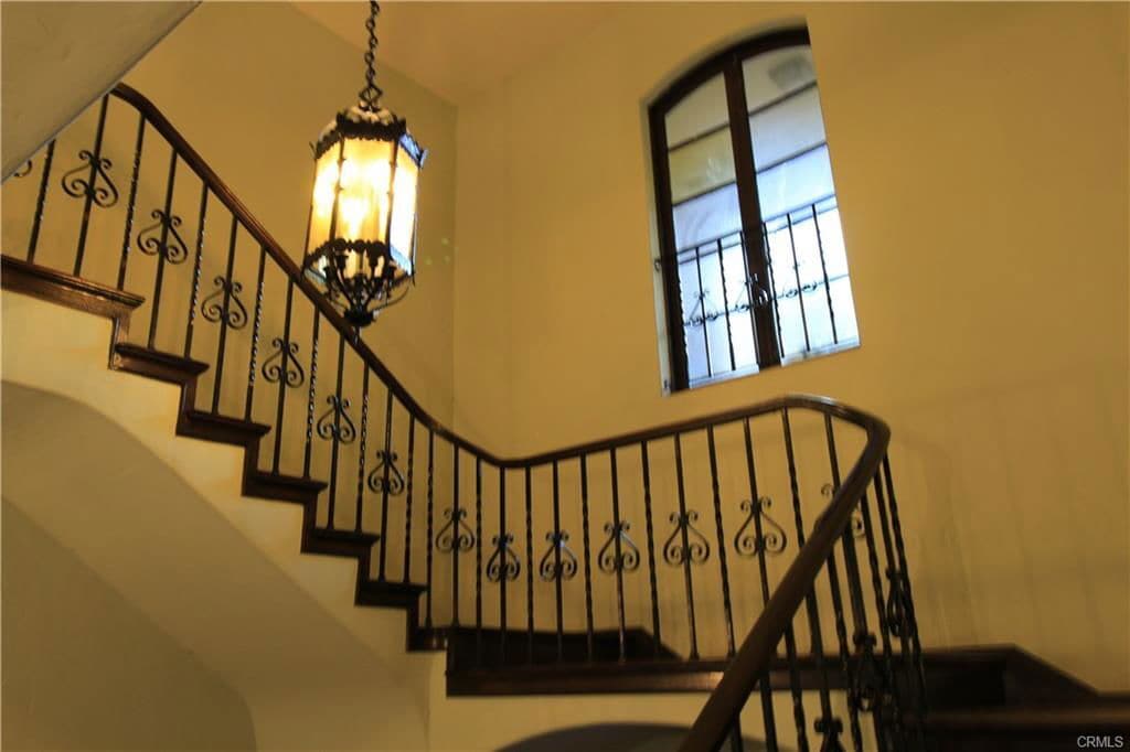 Photo - 248 S Orange Grove Blvd Apartment Unit 202