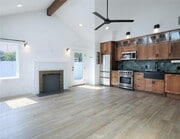 Photo - 446 W 40th St