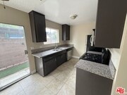 Photo - 6233 N Clybourn Ave