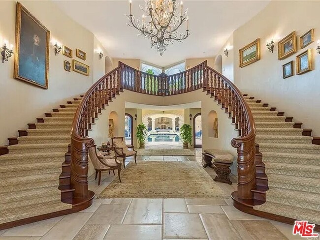 Photo - 6005 William Bent Rd