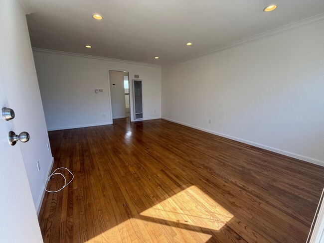 Photo - 8130 W 83rd St Unit 2