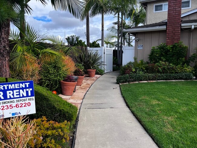 16522 Hillview Circle - 16522 Hillview Cir Unit B