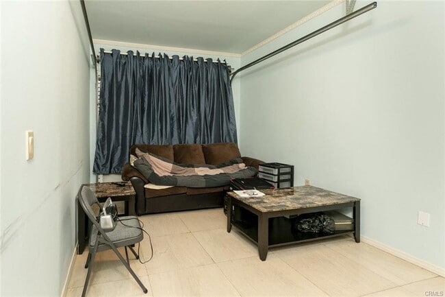 Photo - 7935 Hazeltine Ave