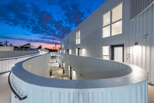 Photo - Modern - 2 Story Loft Unit 303