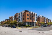 6030 Seabluff Dr - Seabluff Playa Vista Apartments
